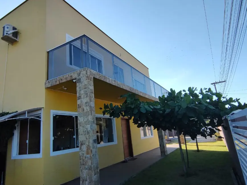 Foto 4 de Casa com 4 quartos à venda, 220m2 em Laguna - SC