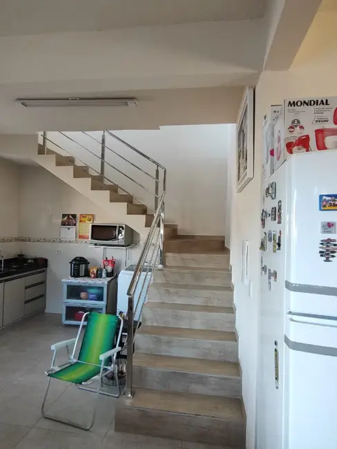 Foto 6 de Casa com 4 quartos à venda, 220m2 em Laguna - SC