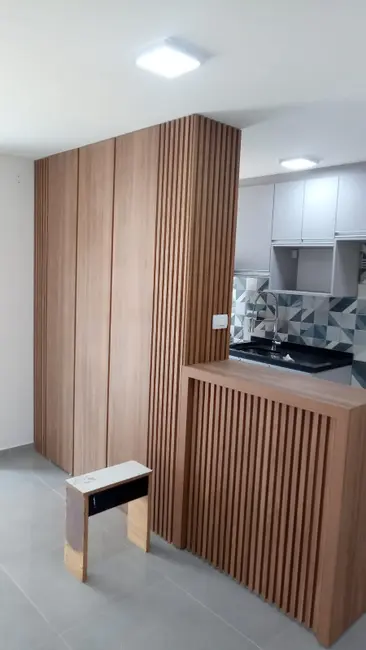 Apartamento com 2 quartos para alugar, 49m2 em Água Verde, Curitiba - PR - imagem 4 Foto 4 de Apartamento com 2 quartos para alugar, 49m2 em Água Verde, Curitiba - PR
