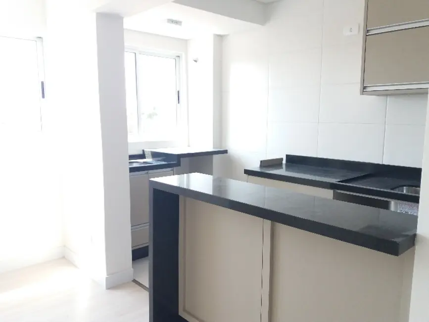 Foto 4 de Apartamento com 2 quartos para alugar, 46m2 em Fanny, Curitiba - PR