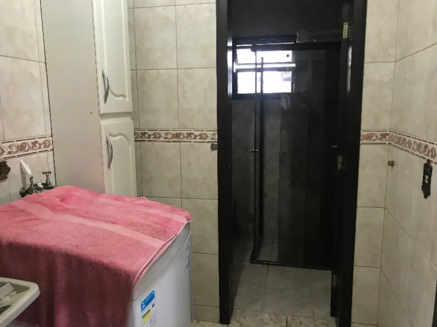 Sobrado com 9 quartos à venda, 247m2 em Xaxim, Curitiba - PR - imagem 6 Foto 6 de Sobrado com 9 quartos à venda, 247m2 em Xaxim, Curitiba - PR