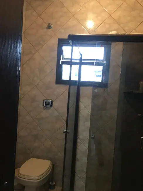 Sobrado com 9 quartos à venda, 247m2 em Xaxim, Curitiba - PR - imagem 7 Foto 7 de Sobrado com 9 quartos à venda, 247m2 em Xaxim, Curitiba - PR