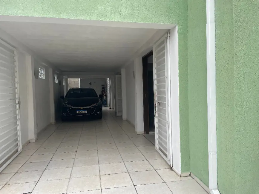 Foto 3 de Sobrado com 4 quartos à venda, 270m2 em Uberaba, Curitiba - PR