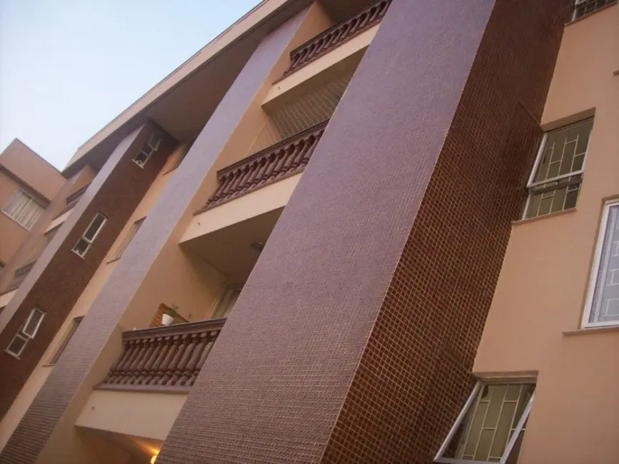 Foto 5 de Apartamento com 2 quartos para alugar, 60m2 em Água Verde, Curitiba - PR