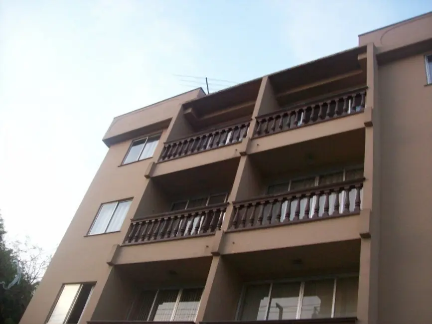 Foto 2 de Apartamento com 2 quartos para alugar, 60m2 em Água Verde, Curitiba - PR