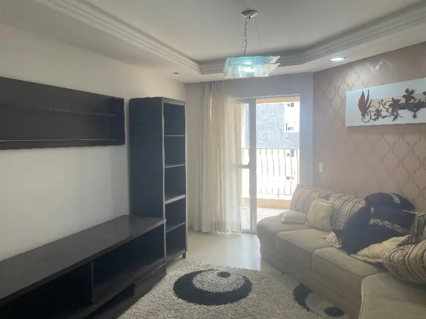 Foto 2 de Apartamento com 3 quartos para alugar, 110m2 em Curitiba - PR