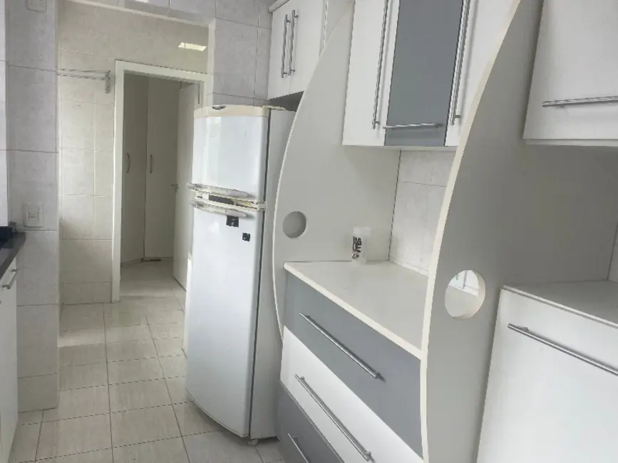 Foto 8 de Apartamento com 3 quartos para alugar, 110m2 em Curitiba - PR