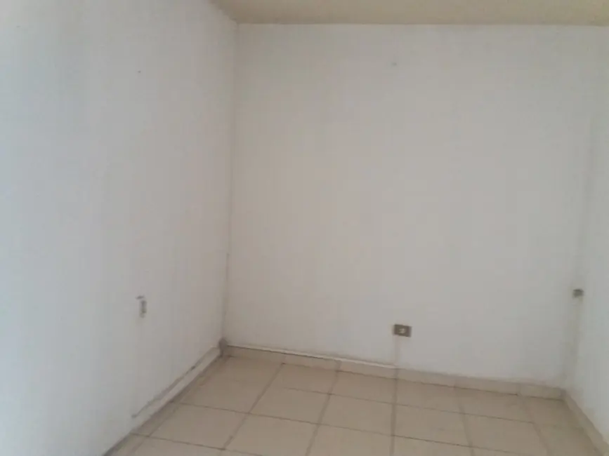 Apartamento com 1 quarto para alugar, 25m2 em Novo Mundo, Curitiba - PR - imagem 5 Foto 5 de Apartamento com 1 quarto para alugar, 25m2 em Novo Mundo, Curitiba - PR