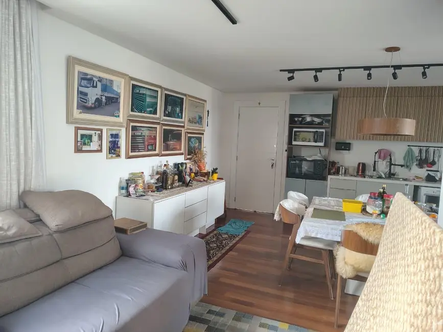 Foto 4 de Apartamento com 3 quartos à venda e para alugar, 86m2 em Novo Mundo, Curitiba - PR