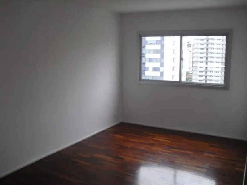 Foto 2 de Apartamento com 2 quartos para alugar, 72m2 em Vila Nova Conceição, São Paulo - SP