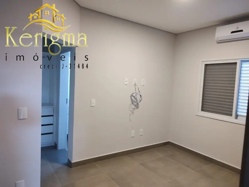 Foto 4 de Casa de Condomínio com 3 quartos à venda, 221m2 em Salto - SP