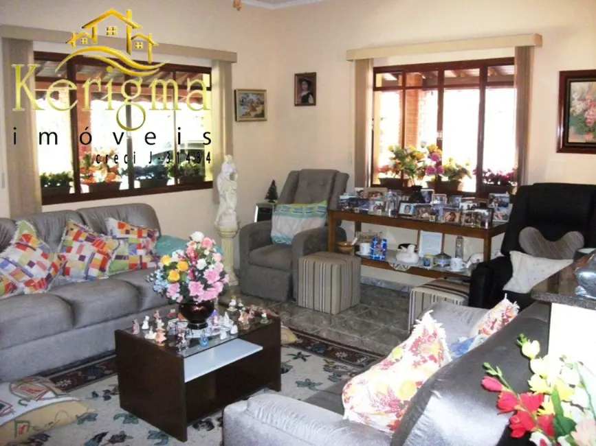 Foto 3 de Chácara com 3 quartos à venda, 282m2 em João Jabour, Salto - SP