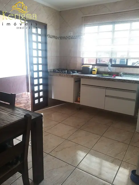 Foto 4 de Casa com 3 quartos à venda, 165m2 em Salto - SP