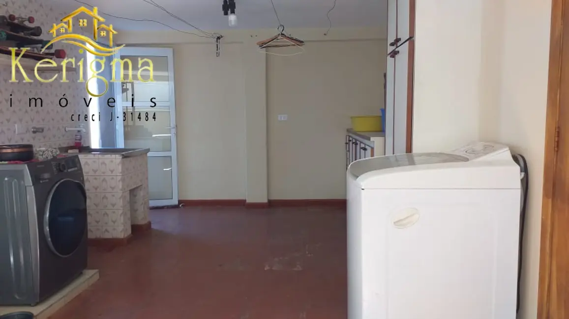 Foto 6 de Casa com 4 quartos à venda, 373m2 em Jardim Bandeirantes, Salto - SP