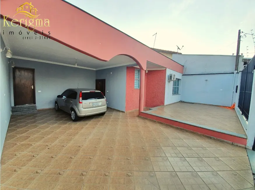 Foto 2 de Casa com 3 quartos à venda, 294m2 em Jardim Celani, Salto - SP