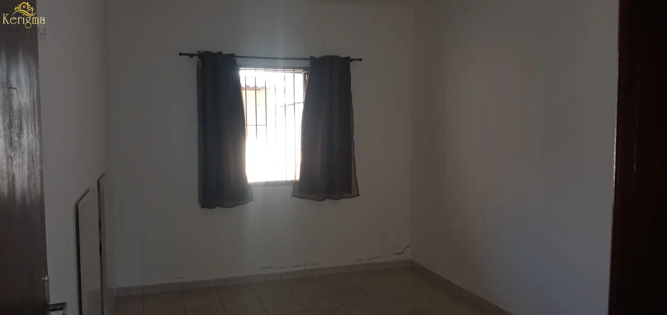 Foto 9 de Casa com 2 quartos à venda, 121m2 em Salto - SP