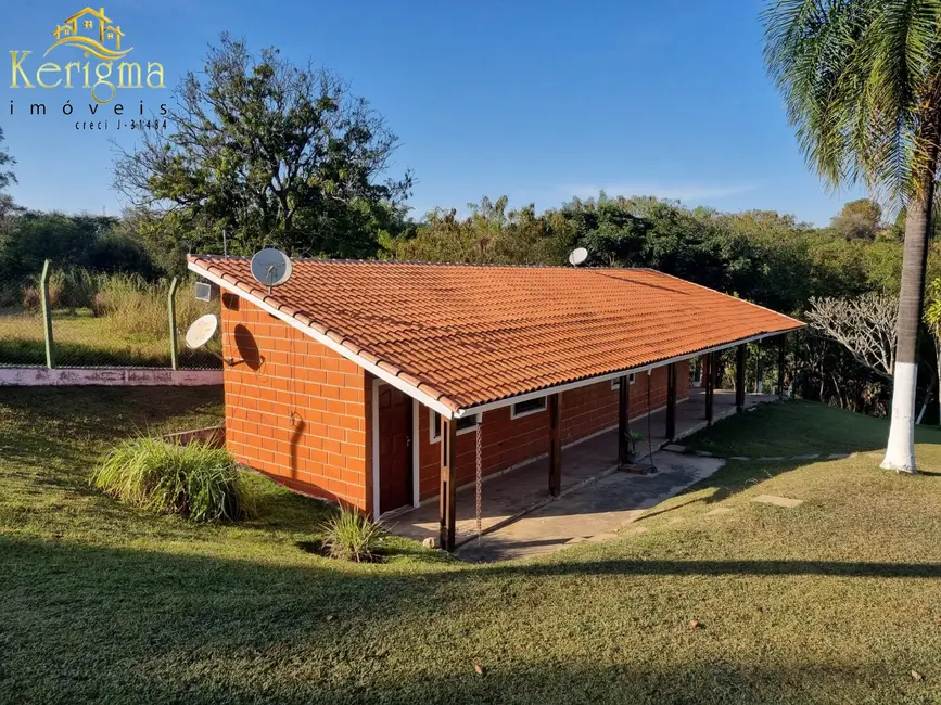 Foto 6 de Chácara com 2 quartos à venda e para alugar, 1000m2 em Itapecerica, Salto - SP