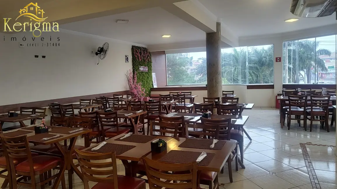 Foto 2 de Loja à venda, 220m2 em Jardim São Francisco, Indaiatuba - SP