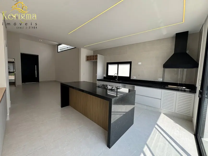 Casa de Condomínio com 3 quartos à venda, 176m2 em Residencial Central Parque, Salto - SP - imagem 7 Foto 7 de Casa de Condomínio com 3 quartos à venda, 176m2 em Residencial Central Parque, Salto - SP