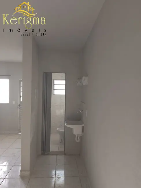 Casa com 1 quarto para alugar, 18m2 em Salto - SP - imagem 5 Foto 5 de Casa com 1 quarto para alugar, 18m2 em Salto - SP