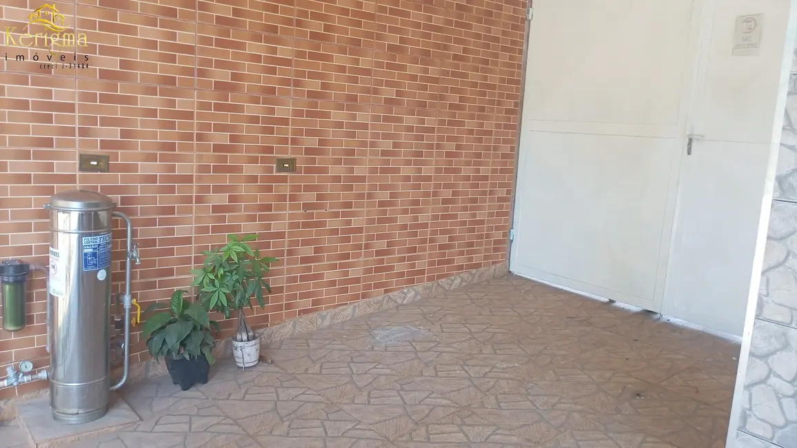 Casa com 2 quartos para alugar, 194m2 em Jardim Santo Inácio, Salto - SP - imagem 3 Foto 3 de Casa com 2 quartos para alugar, 194m2 em Jardim Santo Inácio, Salto - SP