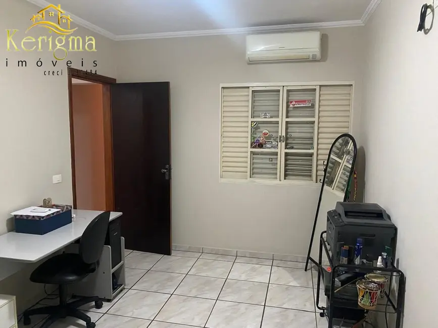 Foto 5 de Casa com 3 quartos à venda, 184m2 em Centro, Salto - SP