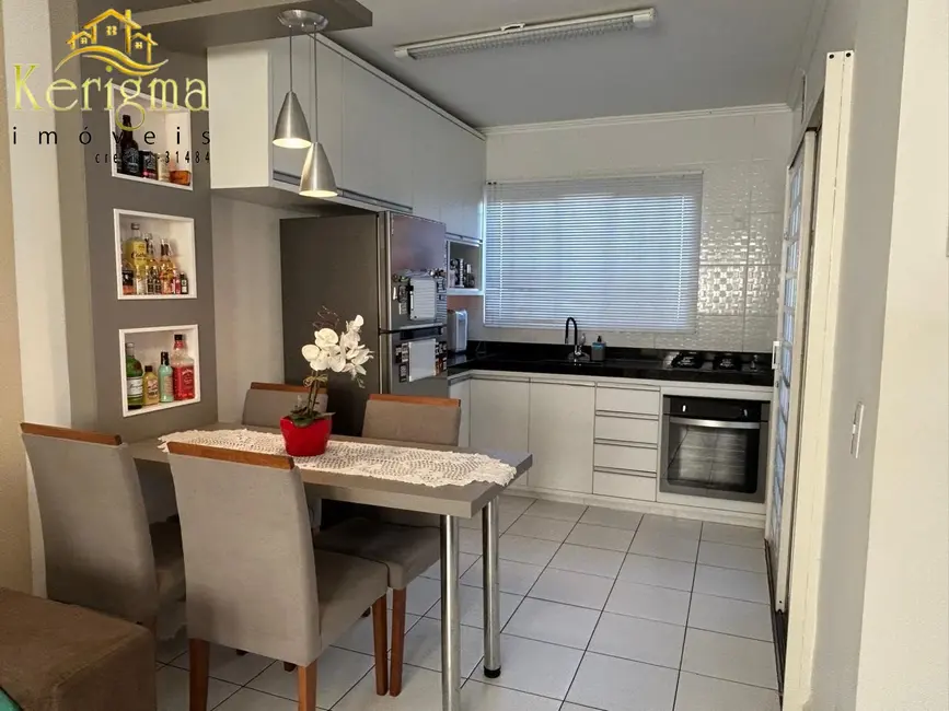 Foto 1 de Casa de Condomínio com 2 quartos à venda, 65m2 em Jardim Planalto, Salto - SP