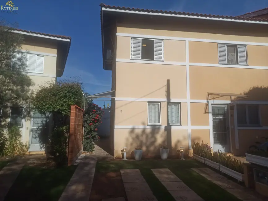 Foto 2 de Casa de Condomínio com 2 quartos à venda, 65m2 em Jardim Planalto, Salto - SP