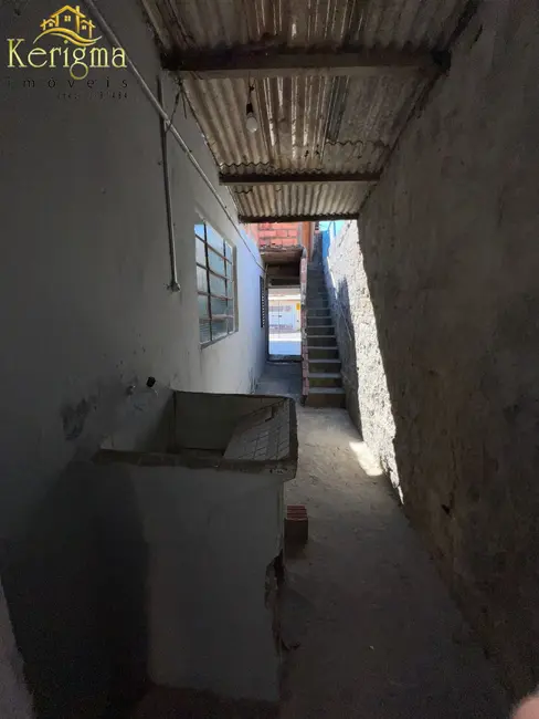 Casa com 1 quarto para alugar, 40m2 em Jardim Santa Cruz, Salto - SP - imagem 3 Foto 3 de Casa com 1 quarto para alugar, 40m2 em Jardim Santa Cruz, Salto - SP