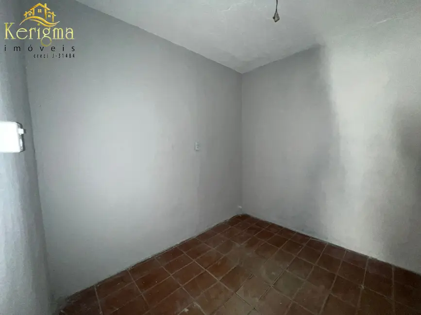 Casa com 1 quarto para alugar, 40m2 em Jardim Santa Cruz, Salto - SP - imagem 8 Foto 8 de Casa com 1 quarto para alugar, 40m2 em Jardim Santa Cruz, Salto - SP