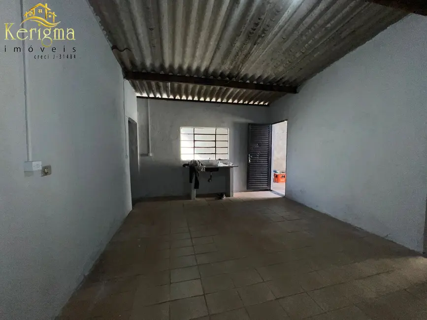 Casa com 1 quarto para alugar, 40m2 em Jardim Santa Cruz, Salto - SP - imagem 9 Foto 9 de Casa com 1 quarto para alugar, 40m2 em Jardim Santa Cruz, Salto - SP