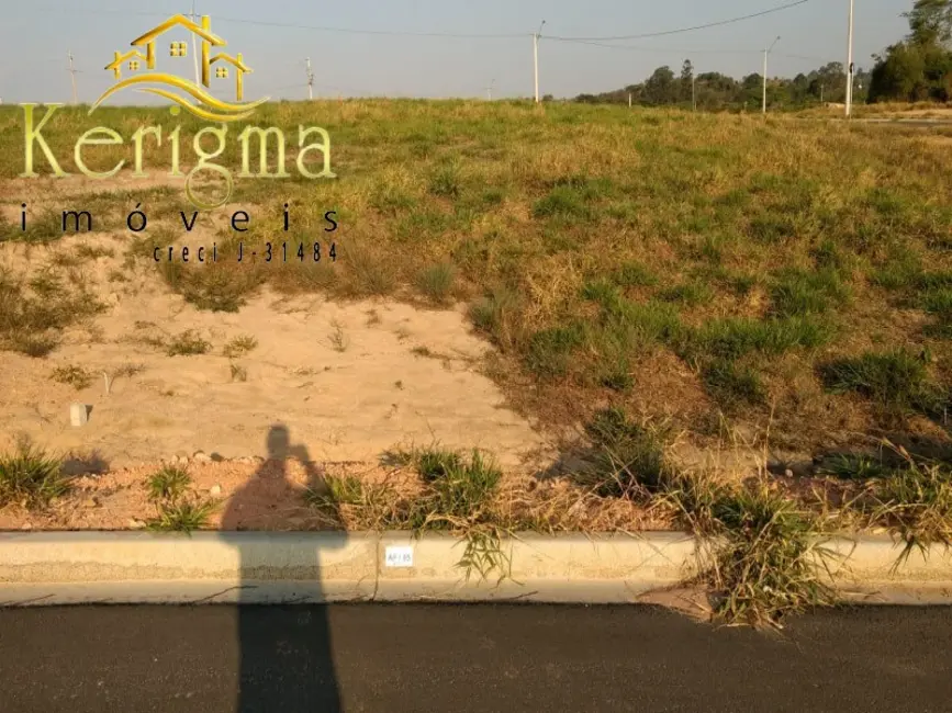 Foto 2 de Terreno / Lote à venda, 180m2 em Salto - SP