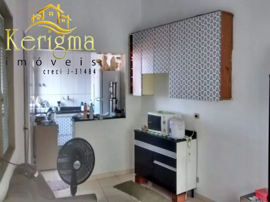 Foto 3 de Casa com 3 quartos à venda, 500m2 em Jardim Maria José, Salto - SP