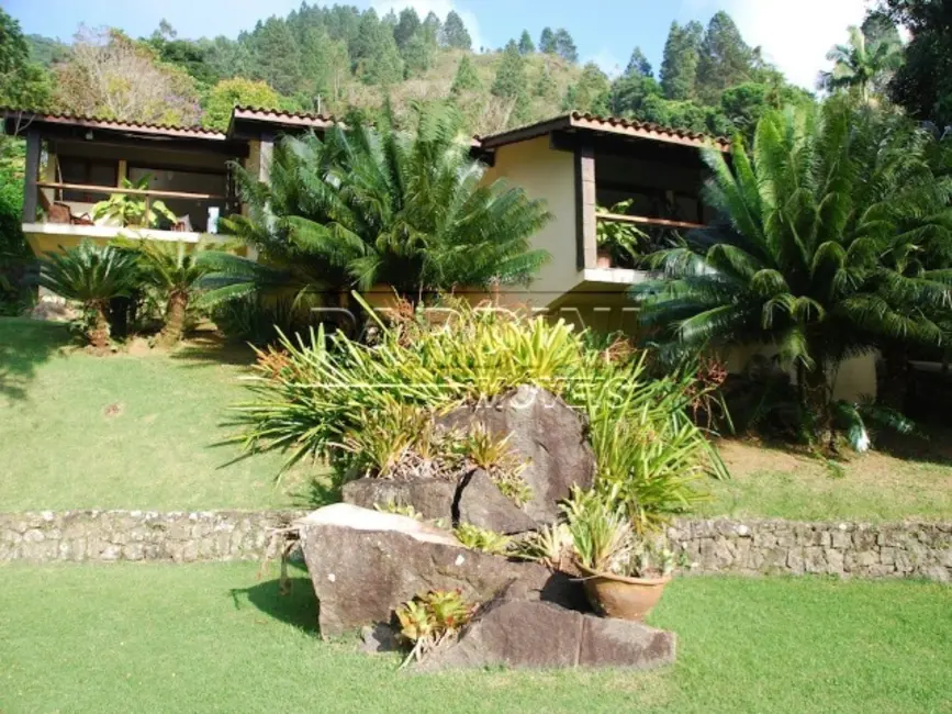 Foto 2 de Casa com 6 quartos à venda, 600m2 em Ubatuba - SP