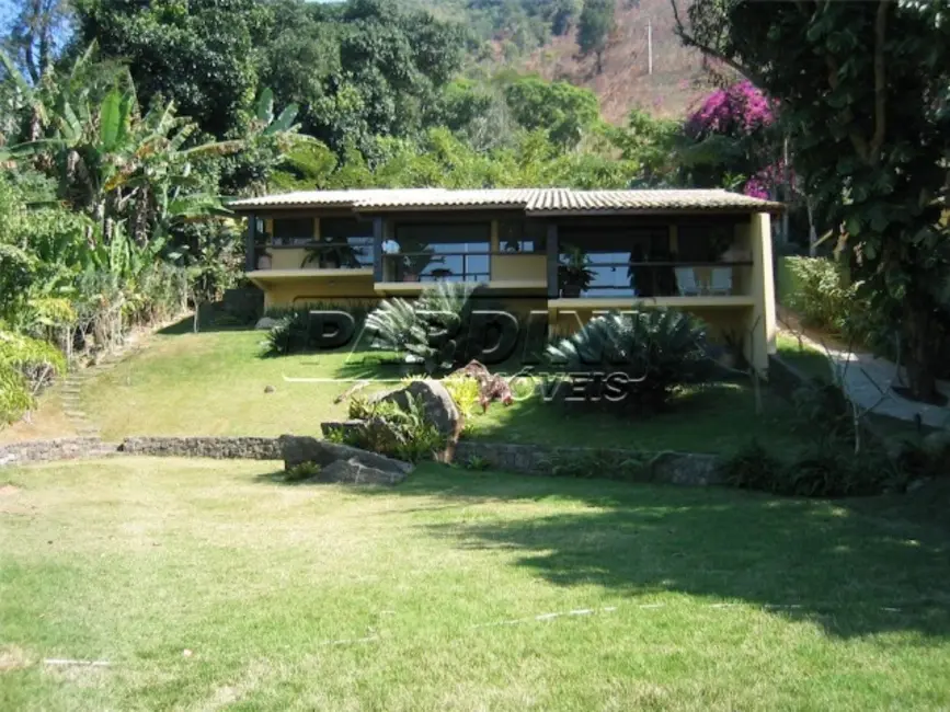 Foto 3 de Casa com 6 quartos à venda, 600m2 em Ubatuba - SP