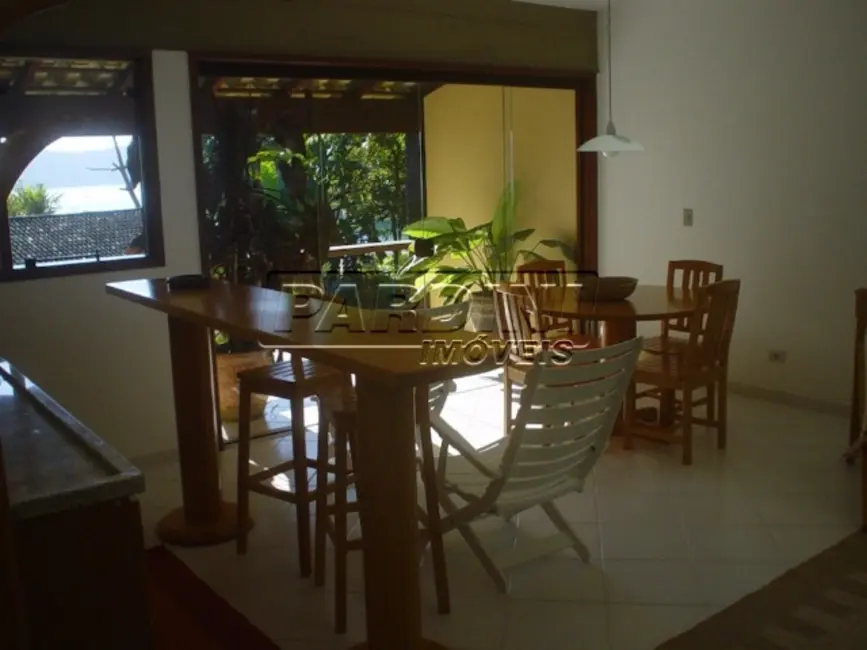 Foto 7 de Casa com 6 quartos à venda, 600m2 em Ubatuba - SP