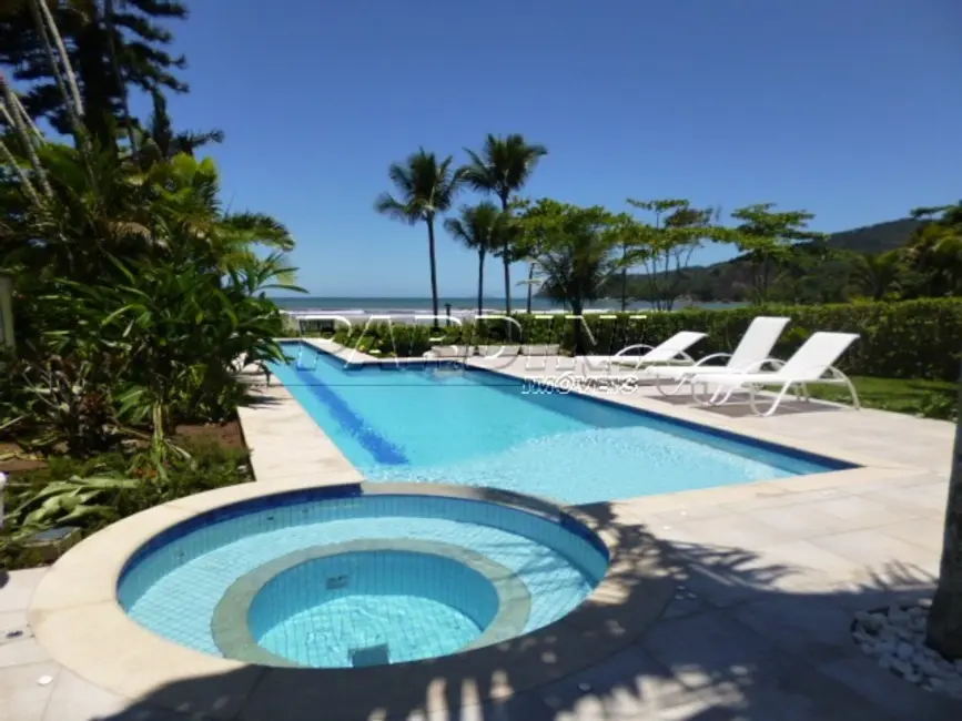 Foto 2 de Casa de Condomínio com 6 quartos à venda, 419m2 em Ubatuba - SP