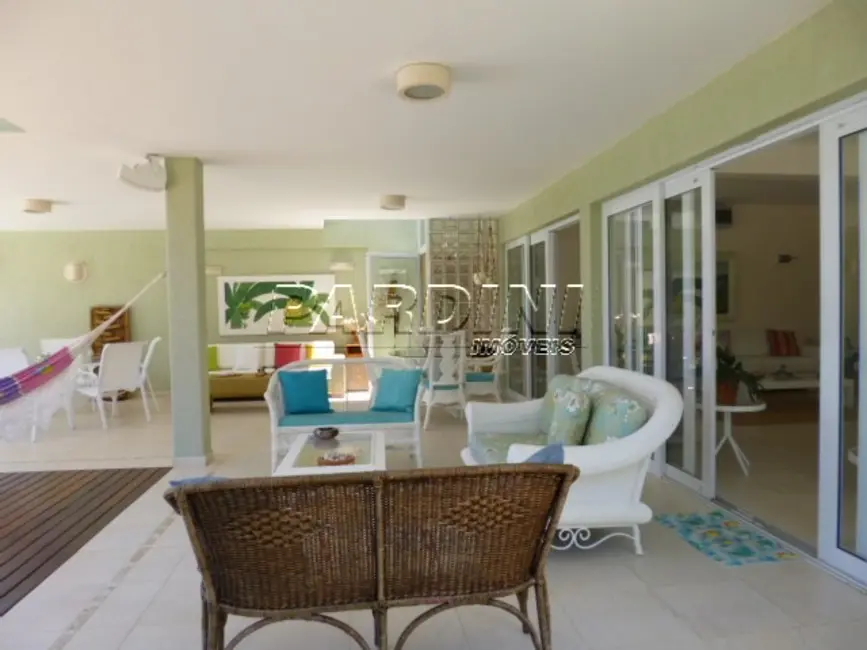 Foto 8 de Casa de Condomínio com 6 quartos à venda, 419m2 em Ubatuba - SP