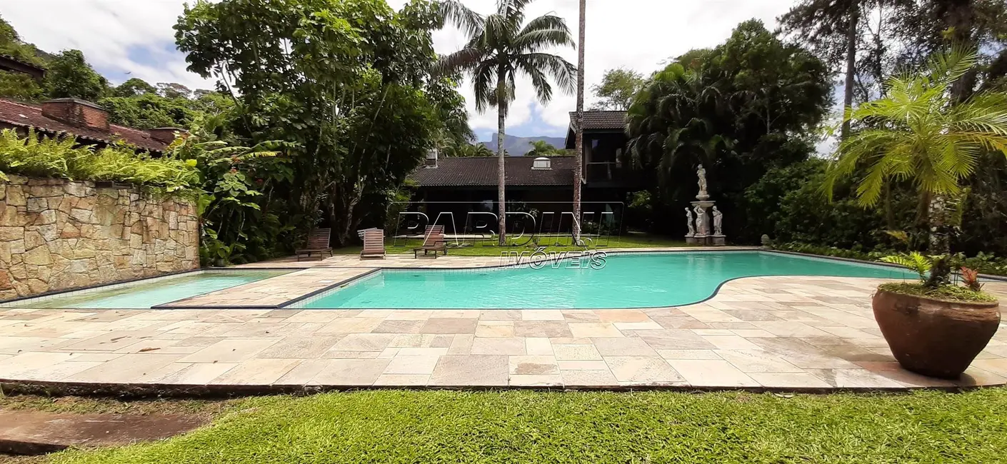 Foto 6 de Casa de Condomínio com 6 quartos à venda em Ubatuba - SP