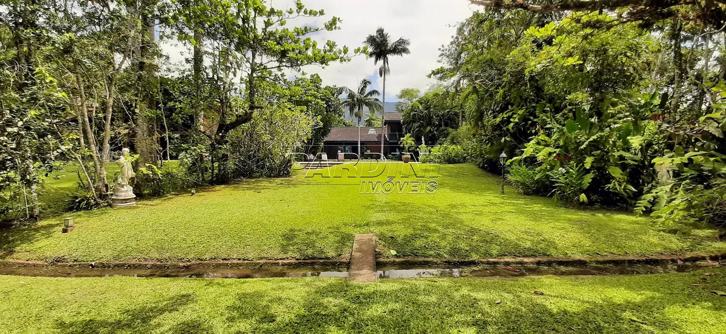 Foto 4 de Casa de Condomínio com 6 quartos à venda em Ubatuba - SP