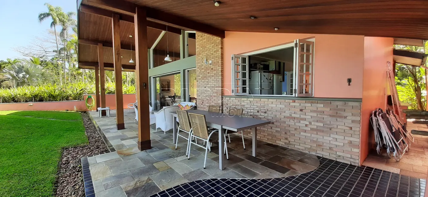 Foto 6 de Casa de Condomínio com 5 quartos à venda, 348m2 em Ubatuba - SP