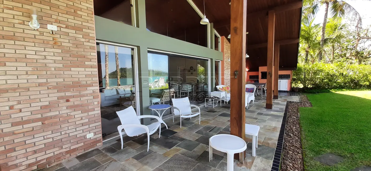Foto 4 de Casa de Condomínio com 5 quartos à venda, 348m2 em Ubatuba - SP
