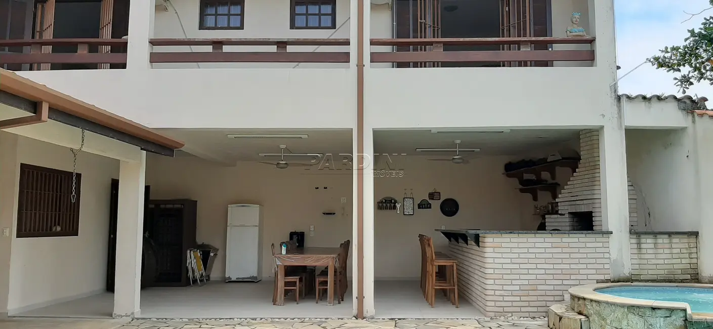 Foto 6 de Casa com 4 quartos à venda, 220m2 em Ubatuba - SP