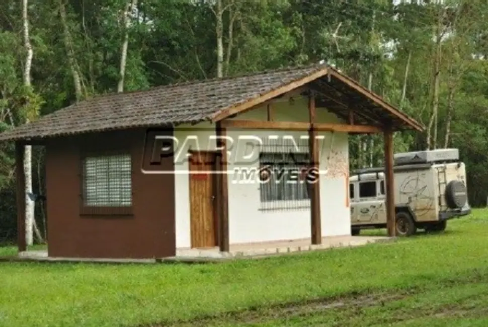 Fazenda / Haras com 8 quartos à venda, 400m2 em Ubatuba - SP - imagem 3 Foto 3 de Fazenda / Haras com 8 quartos à venda, 400m2 em Ubatuba - SP