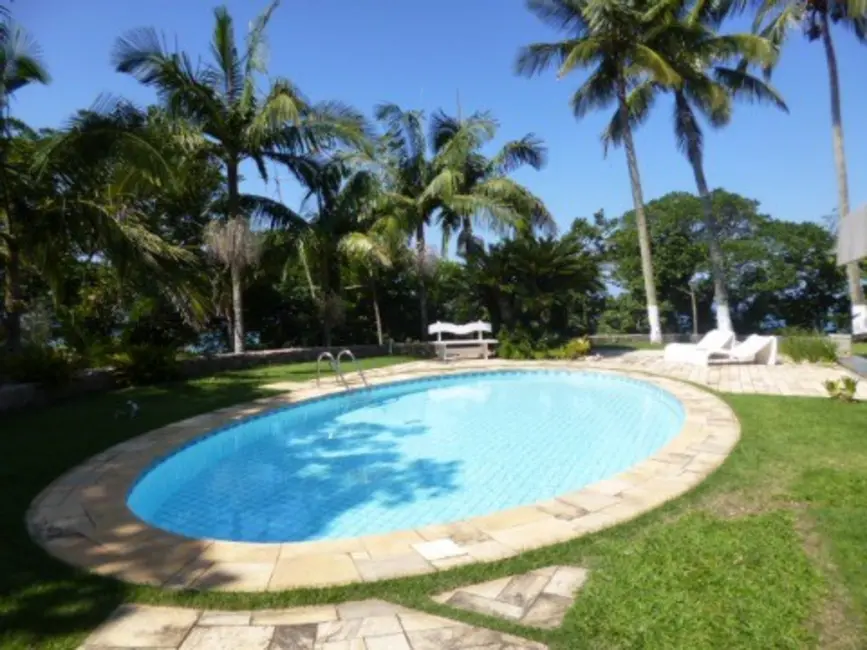 Foto 6 de Casa com 4 quartos à venda em Ubatuba - SP