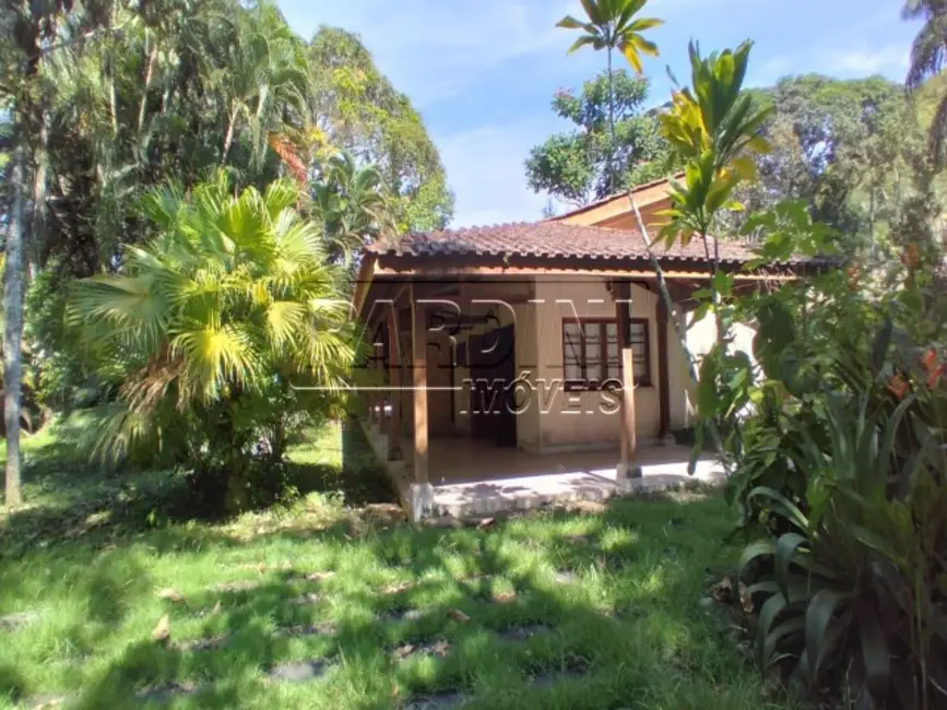 Foto 1 de Casa com 3 quartos à venda, 198m2 em Ubatuba - SP