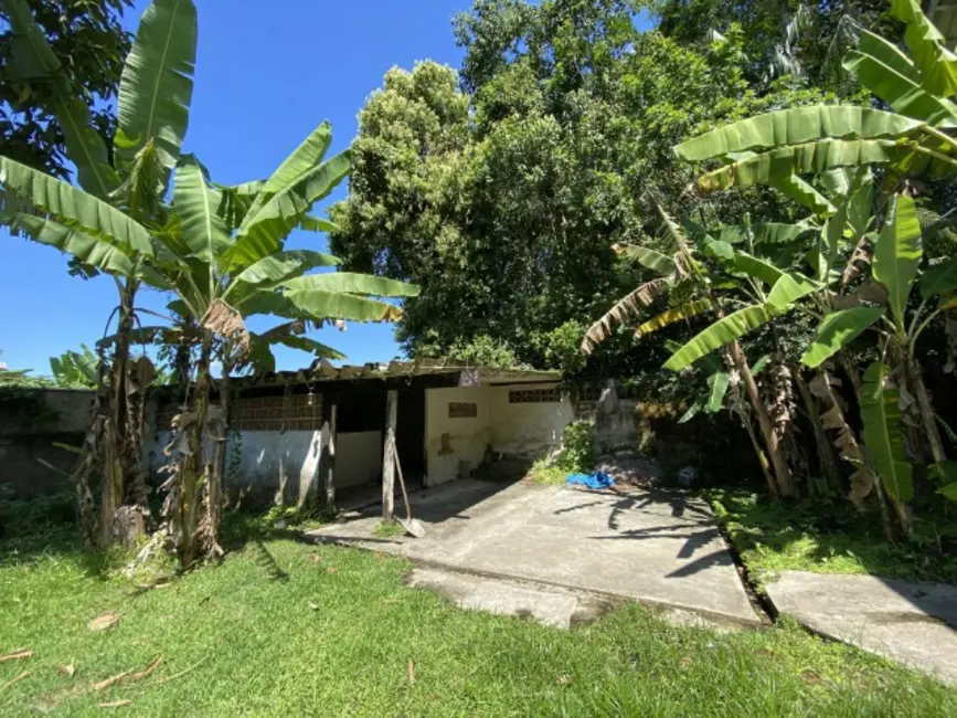 Foto 4 de Casa com 2 quartos à venda, 186m2 em Ubatuba - SP