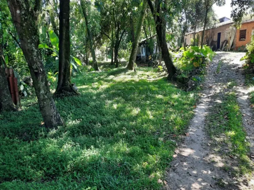 Foto 1 de Terreno / Lote à venda em Centro, Caraguatatuba - SP