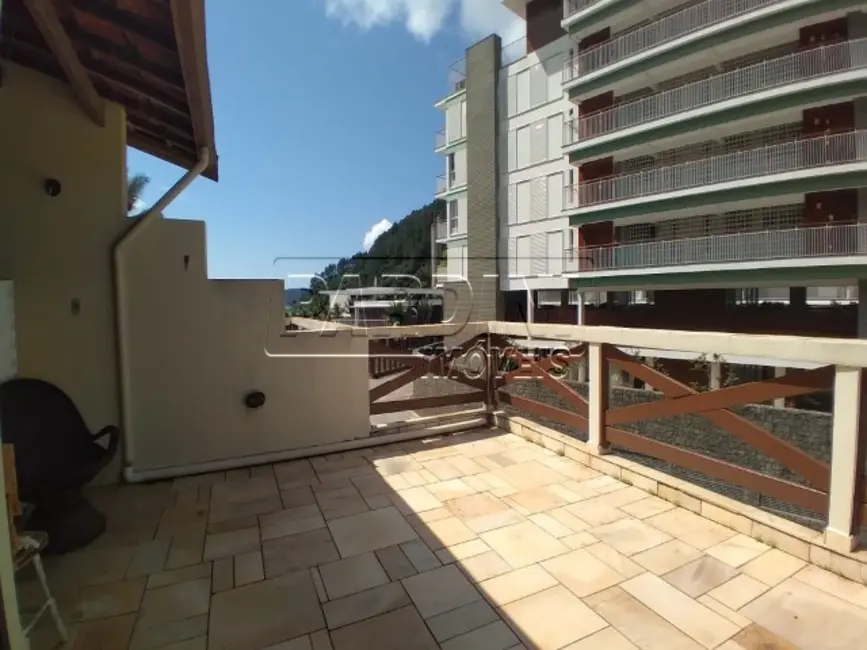 Foto 4 de Apartamento com 3 quartos à venda, 134m2 em Ubatuba - SP