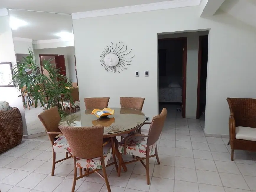 Apartamento com 4 quartos à venda, 198m2 em Ubatuba - SP - imagem 3 Foto 3 de Apartamento com 4 quartos à venda, 198m2 em Ubatuba - SP